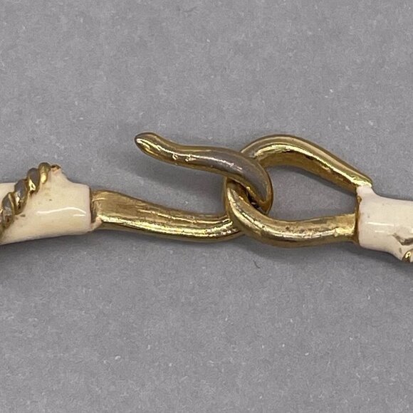 Vintage Kenneth Lane Enamel with Gold Accents Choker Necklace Cream Hook Closure - Picture 5 of 6